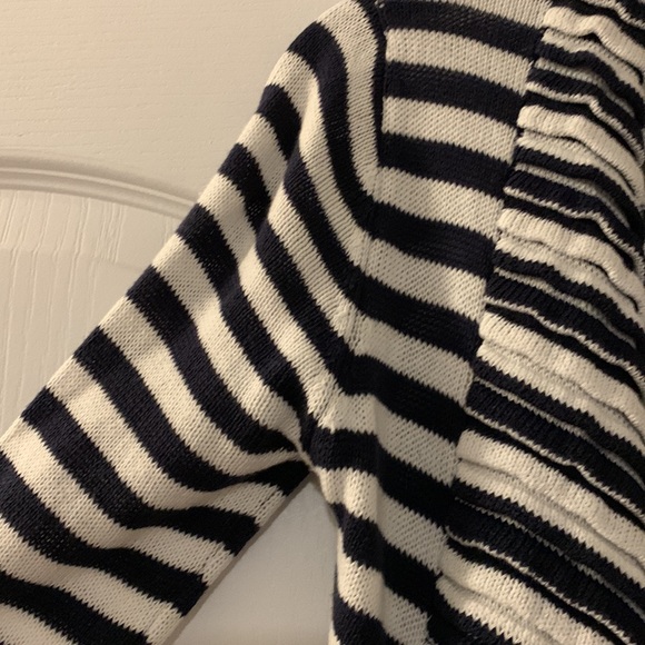 VGUC Line cotton cardigan - Picture 4 of 8